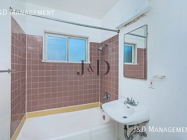 4372 Louisiana St #4372 — Photo 7