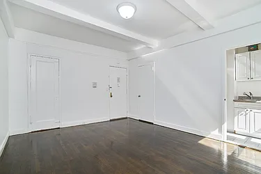 Rented by Living New York