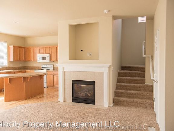 2nd image of 19553 Salmonberry Ct