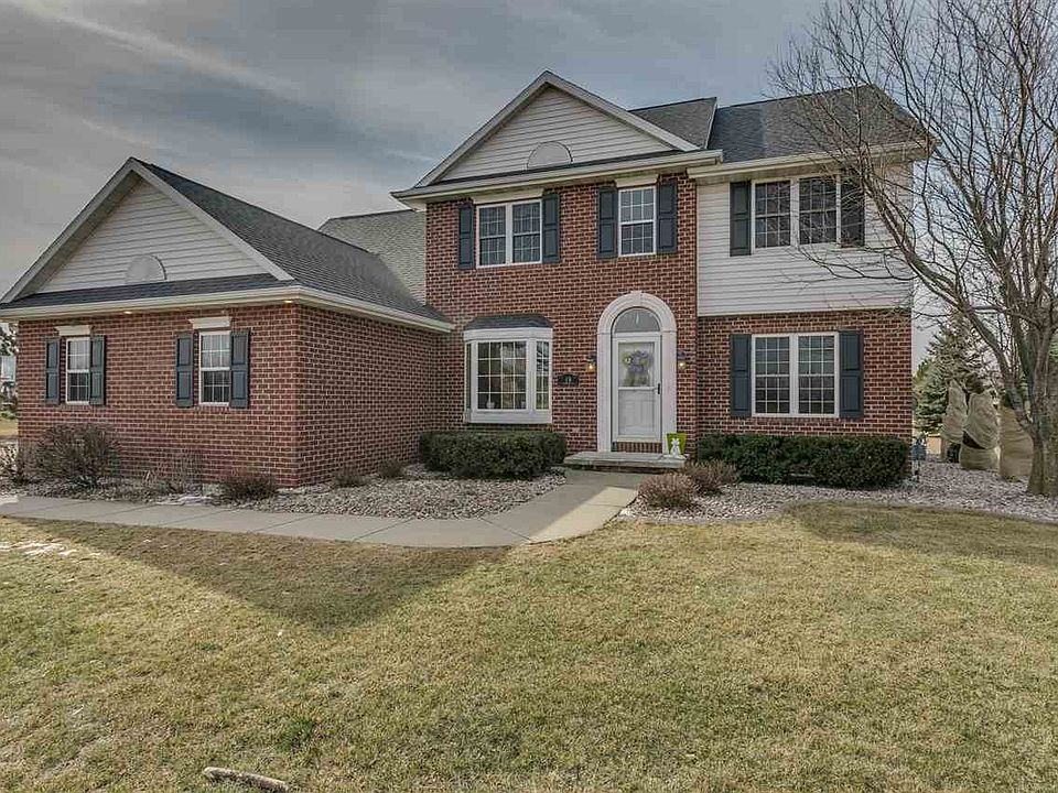 Curb appeal front entry
