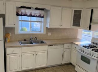 602 Dyer Ave #2, Cranston, RI 02920