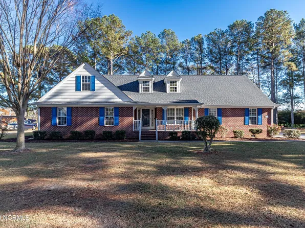 308 Hunters Creek Drive, Goldsboro, NC 27534