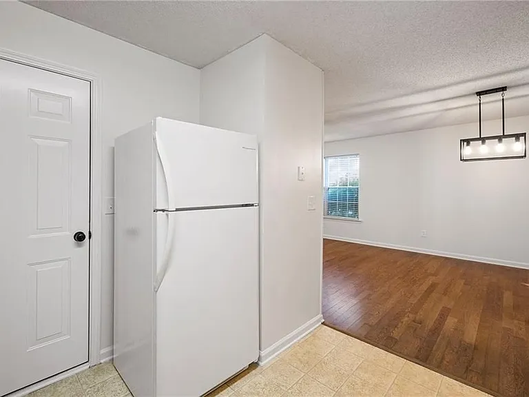 176 Darbys Crossing Ct — Photo 11