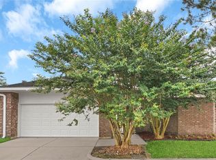 16811 Clear Oak Way, Houston, TX 77058