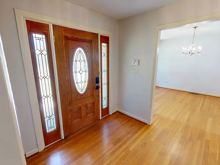 5904 Weatherford Rd — Photo 6