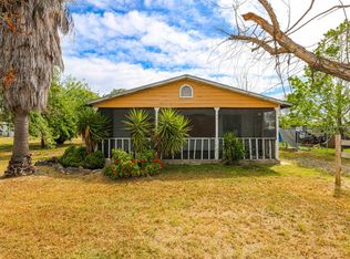 1018 Hickman Rd, Hickman, CA 95323