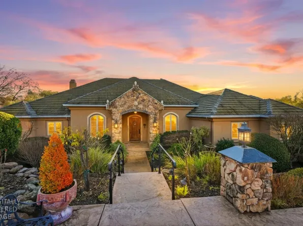 2620 Vineyard Dr, Auburn, CA 95603