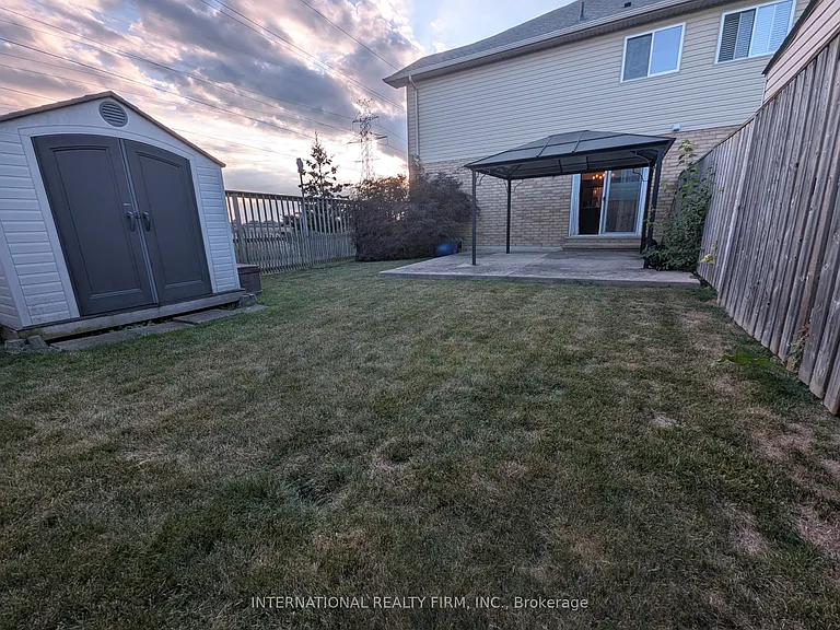 69 Periwinkle Dr — Photo 21