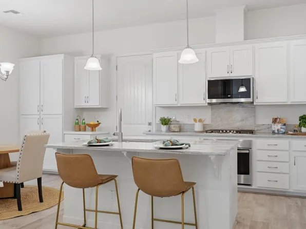 207 Alboran Sea Cir, Sacramento, CA 95834