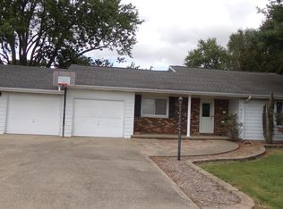 805 W Race St, Ridgway, IL 62979