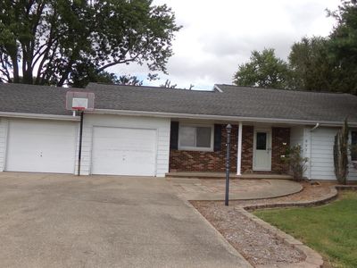 805 W Race St, Ridgway, IL, 62979