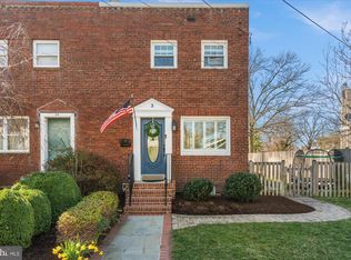 3 E Custis Ave, Alexandria, VA 22301