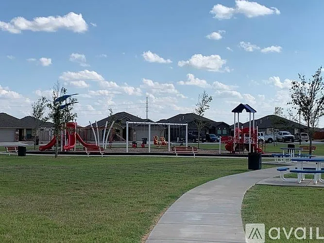 2509 Husk St — Photo 22