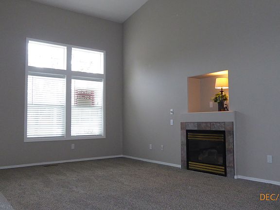 Living Room Front Window