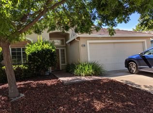 9196 Cerrolinda Cir, Elk Grove, CA 95758