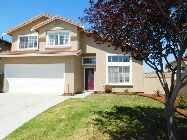 1315 Cachuma Ct, Salinas, CA 93905