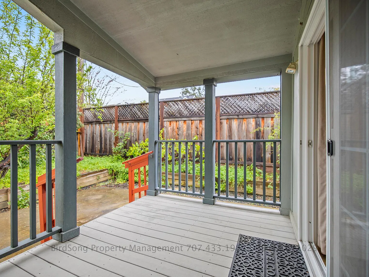 1008 Maxwell St — Photo 2