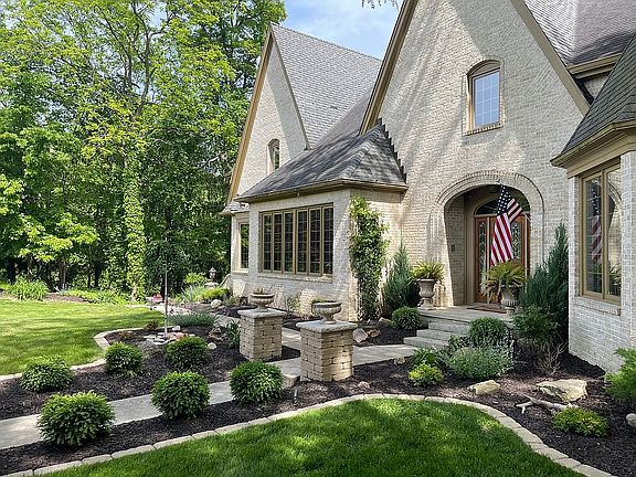 5th image of 14841 Stonehaven Dr