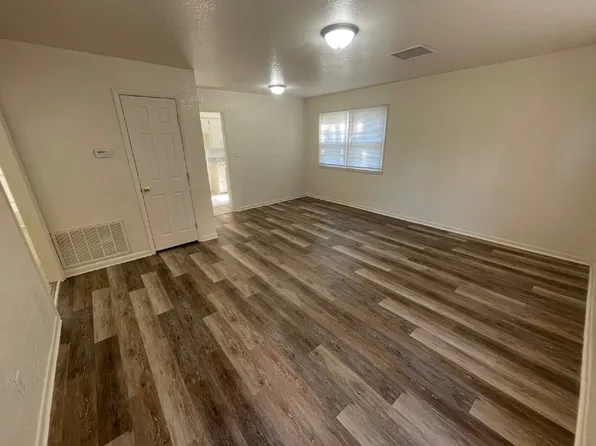 1907 N Jeanette Ave, Wichita, KS 67203