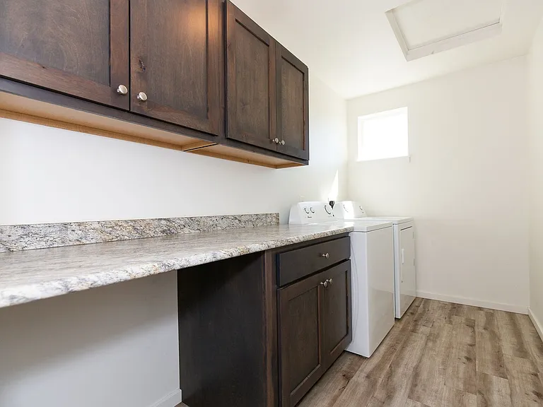 Cottonwood Corner Apartments — Photo 91