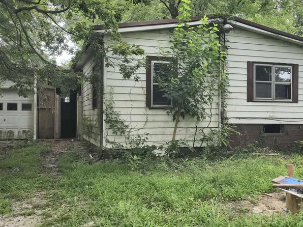 916 N West St, Princeton, IN 47670