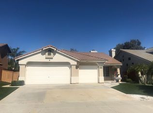1264 Carriage Ln, Corona, CA 92878