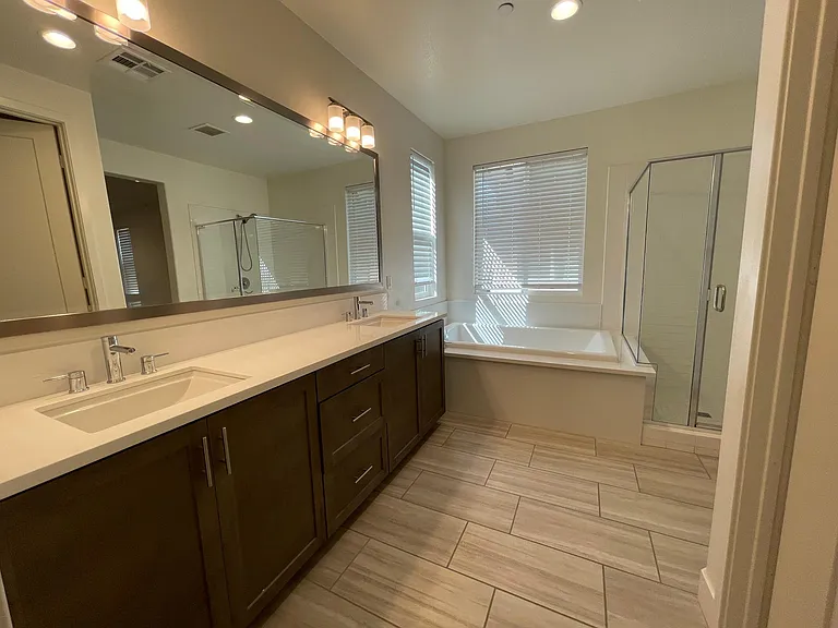 12256 Chorus Dr — Photo 19