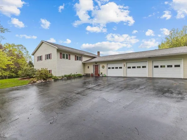 18 Birchwood E Road, Barre Town, VT 05670