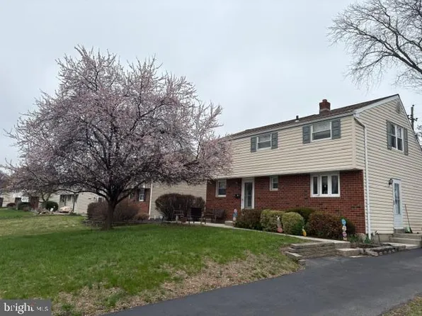 238 Fox Run Rd, King Of Prussia, PA 19406