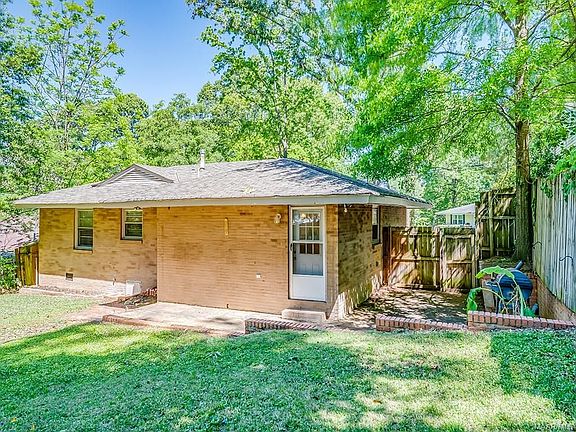 3rd image of 517 Forest Hills Dr
