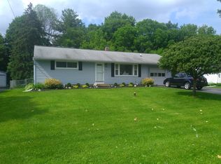 110 Cross Rd, Camillus, NY 13031
