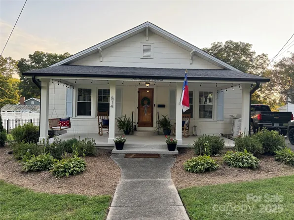 514 S Poplar St, Lincolnton, NC 28092