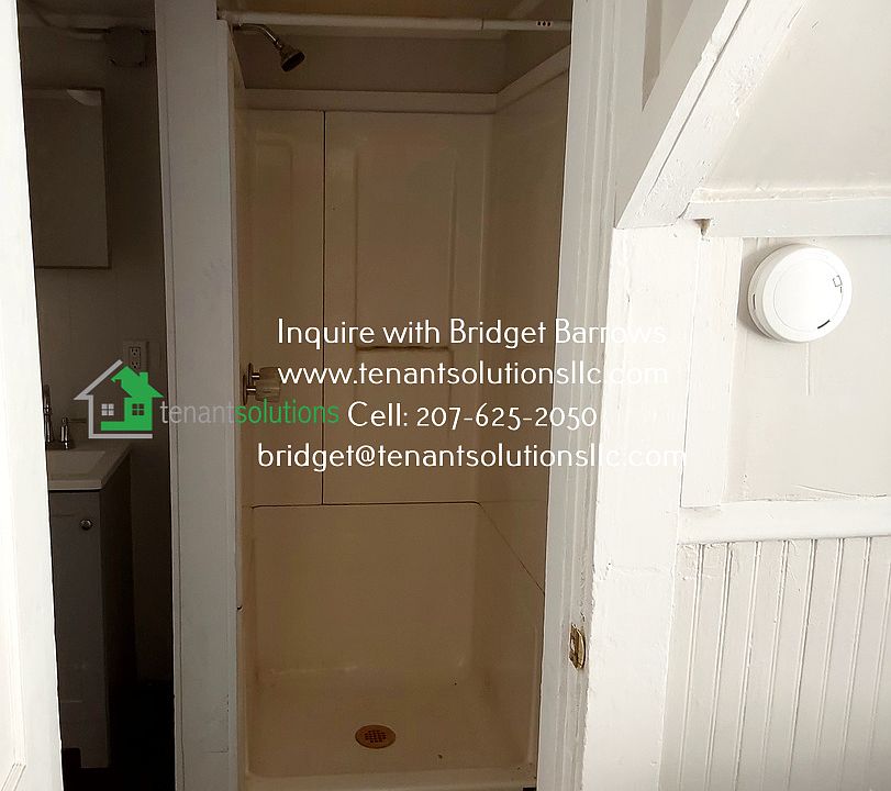 76 Maine Avenue 3 76 Maine Ave Rumford ME Zillow