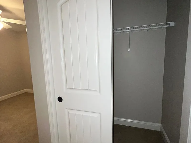 3923 W Jerome Ave — Photo 13