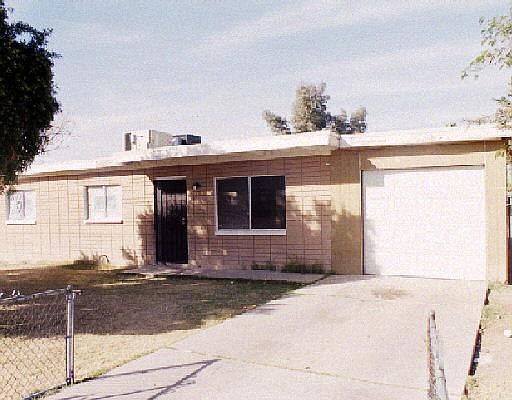 1st image of 1708 W WAYLAND Road #CLEAN!