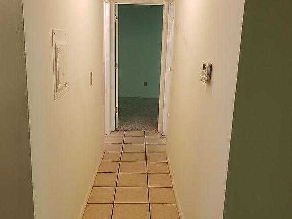 4th image of 4220 Allendorf Dr APT 2