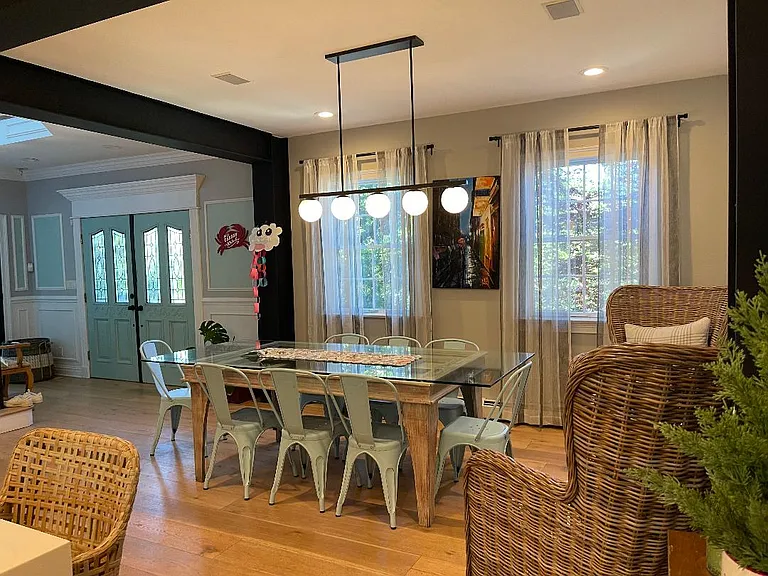 88 Dutchess Blvd — Photo 2