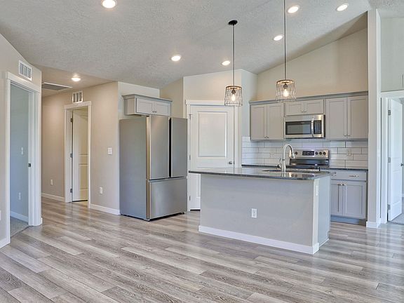 2nd image of 844 N Baldner Point Pl
