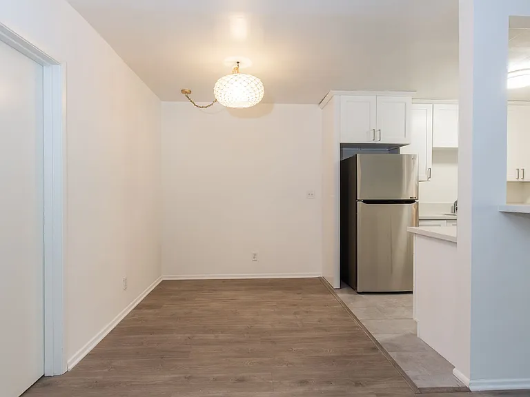 11827 Dorothy St 3 WEB-5_11272020