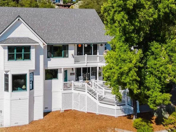 12413 Lakeview Way, Grass Valley, CA 95949