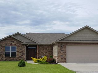 1830 E Leo Smith Rd, Ashland, MO 65010