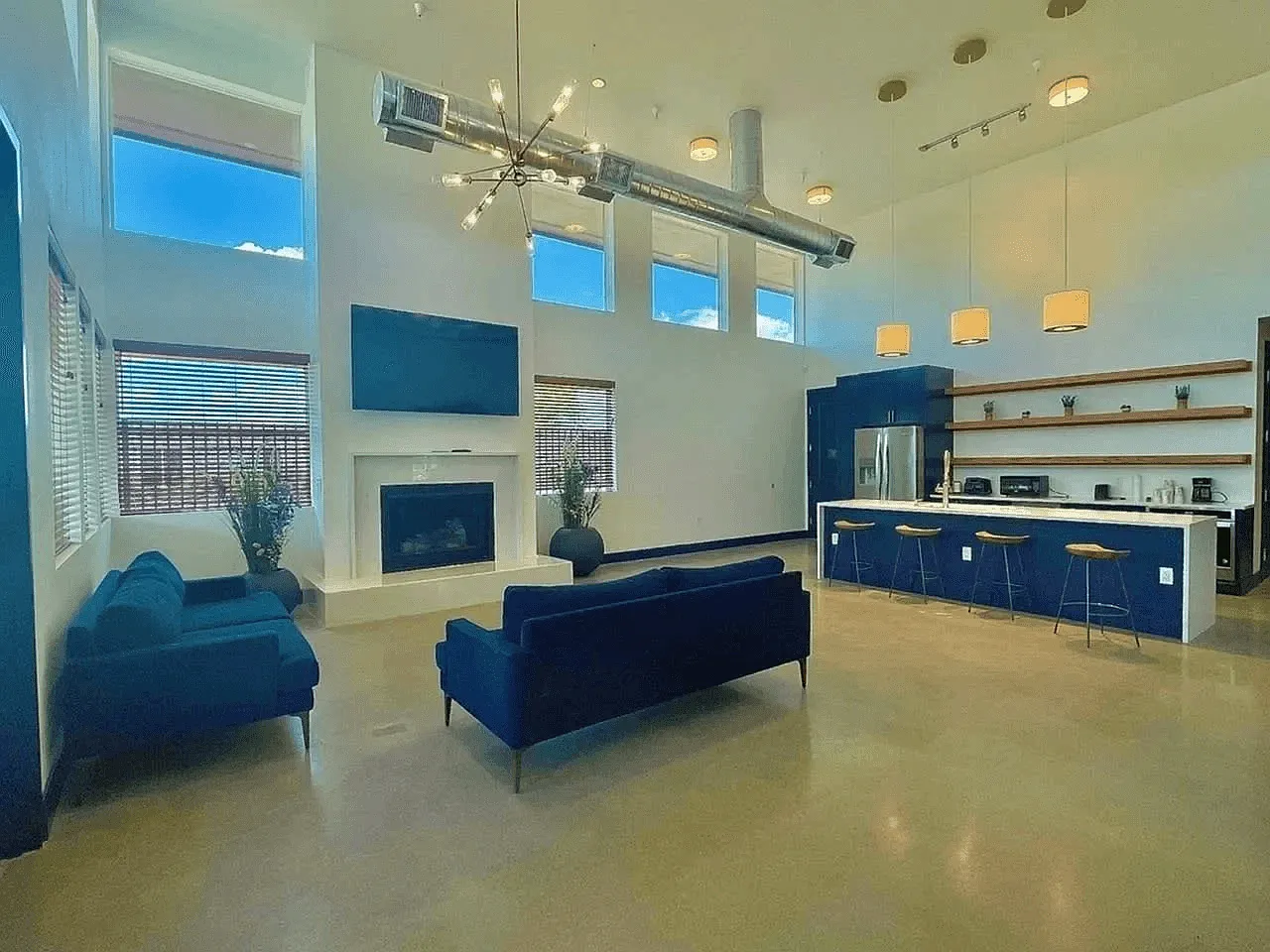 Range View Apartments — Photo 3