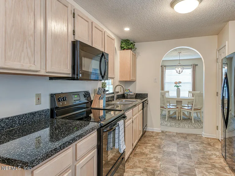 7596 Fawn Lake Dr N — Photo 3
