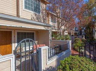 7038 De Celis Pl UNIT 3, Van Nuys, CA 91406