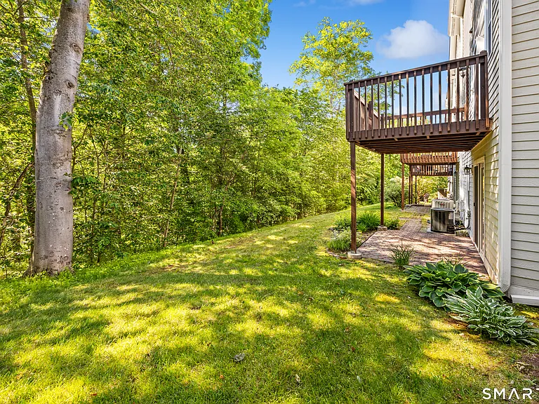 6 Cypress Ln #2 — Photo 31