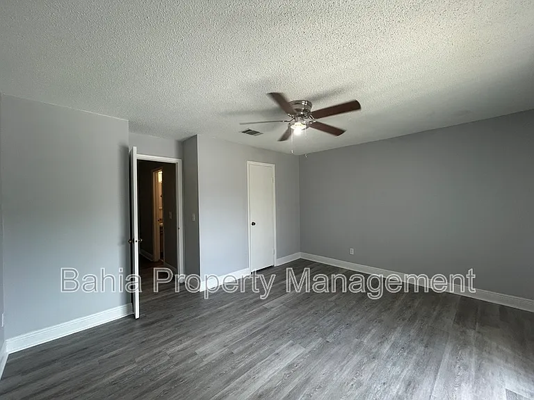 7502 Bolanos Ct — Photo 14