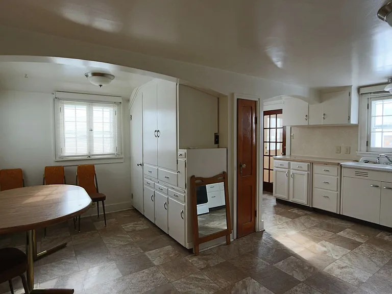 820 Bellevue Ave — Photo 36