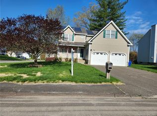 5 Alyce Ter, Waterbury, CT 06708