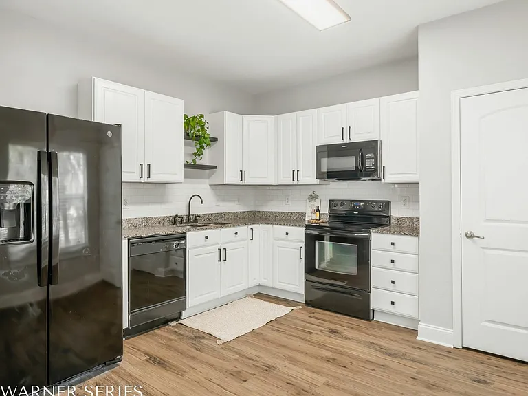 Warner Series Kitchen