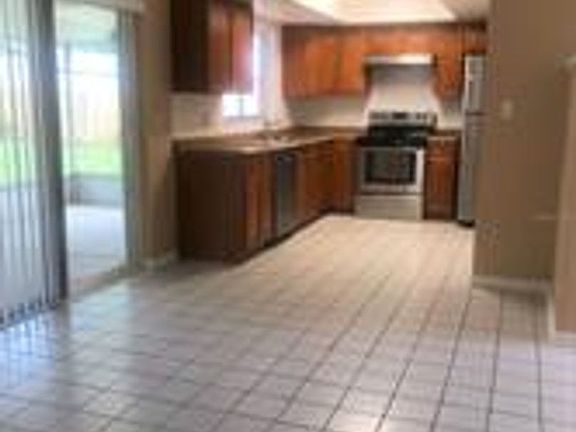 5th image of 5524 Albert Dr